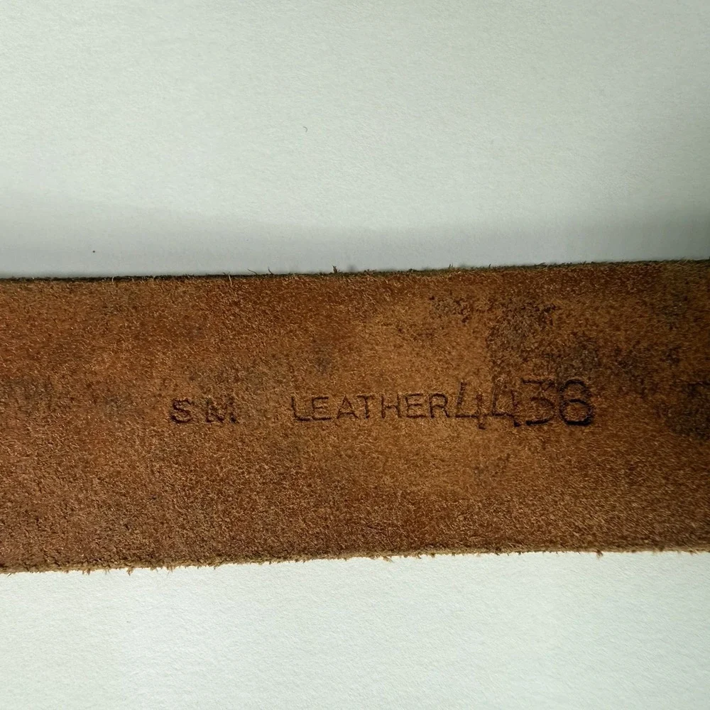 VTG Girls Embossed Leather Western Belt Floral Peg Buckle Tan/Brown Size Small